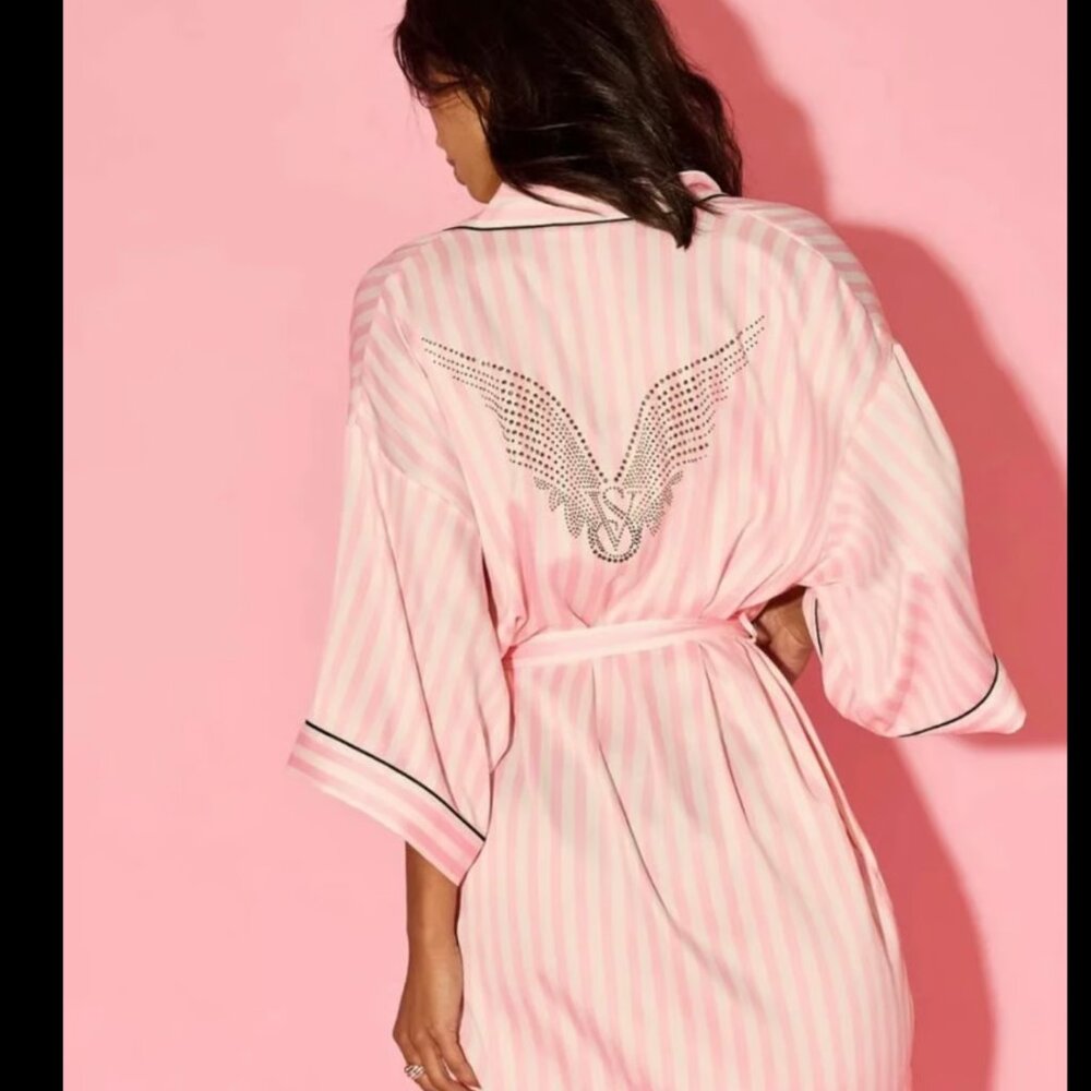 Victoria’s Secret Fashion Show 2025 Rhinestone Angel Wings Robe Stripe XS/S M/L